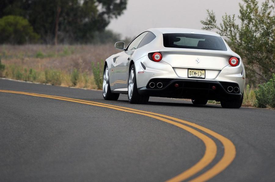  Ferrari FF 2013 года  (фото 55 из 69)